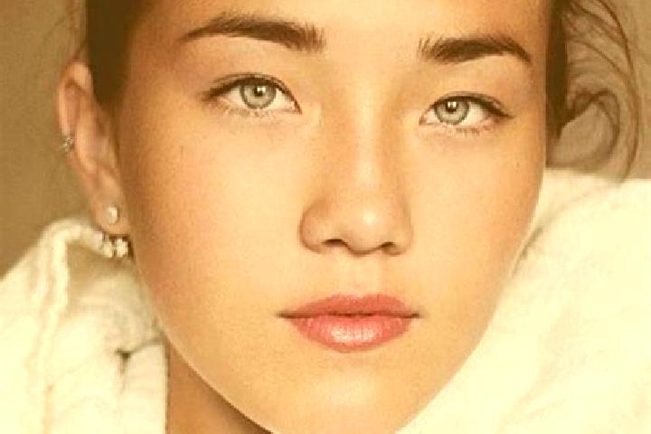 Natalie, 36, a black amber-eyed caucasian companion based in Tomra. Offering Deep French Kissing, Roleplay, Erotic Massage. Available for incall and outcall,...