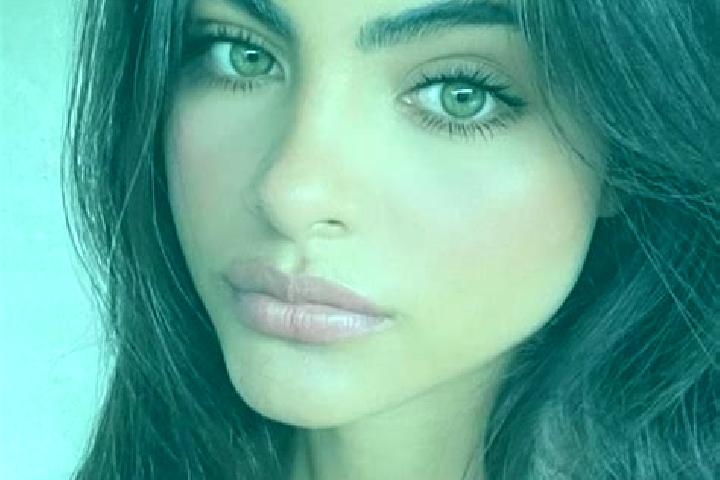 Natalie, 36, a black hazel-eyed latina companion based in Vampolieri l. Offering Striptease, Overnight, Roleplay, Massage, Couples. Available for incall and ...