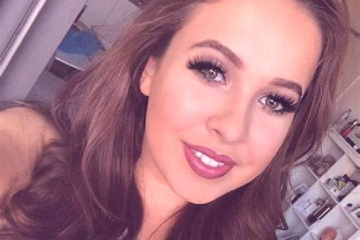 Natalie, 36, a blonde brown-eyed mixed companion based in Belitsa. Offering Overnight, Domination, CIM, Duos, Striptease. Available for incall and outcall, o...