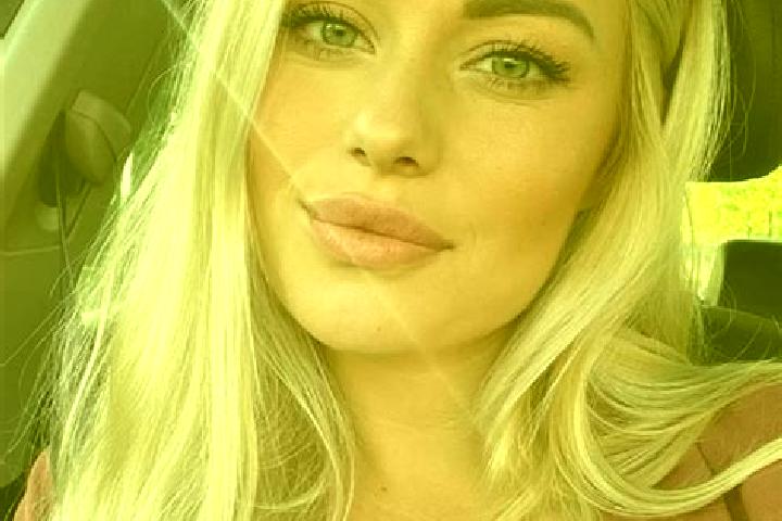 Natalie, 36, a blonde hazel-eyed latina companion based in Muhlenbarbek. Offering Couples, Girlfriend Experience, Overnight, Party Girl. Available for incall...