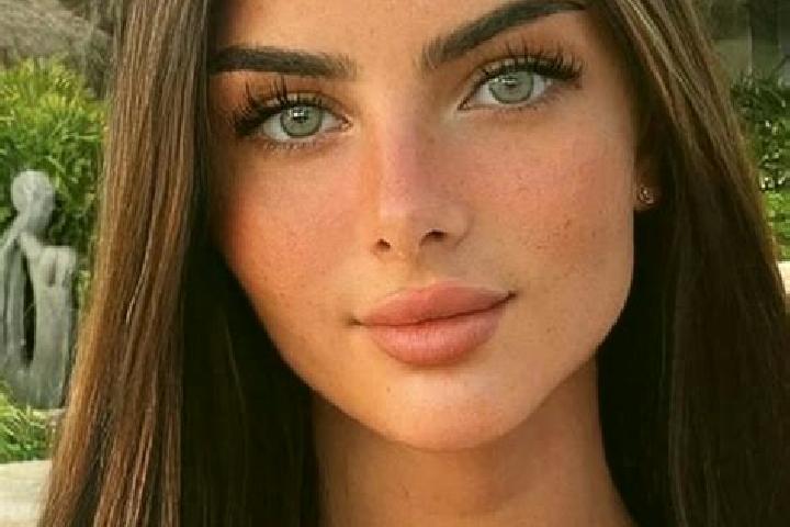 Natalie, 36 — Escort in Longos, Greece