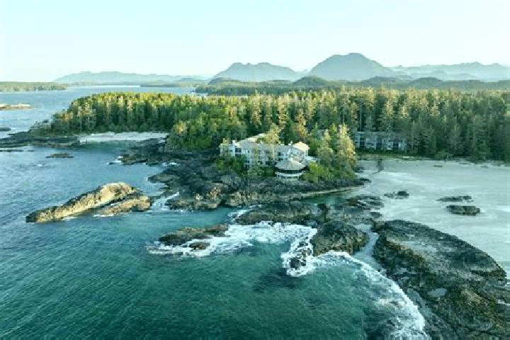 Natalie, 36 — Escort in Tofino, Canada