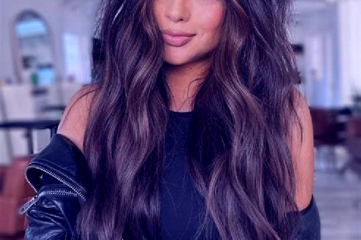 Natalie, 37, a brunette dark-eyed indian companion based in Yaozhuang. Offering CIM, 69, BDSM. Available for incall and outcall, day and evening dates.