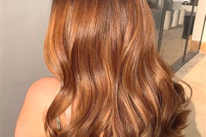 Natalie, 37, a chestnut brown-eyed slavic companion based in Craibas. Offering Duos, Massage, Domination, A-Level. Available for incall and outcall, overnigh...