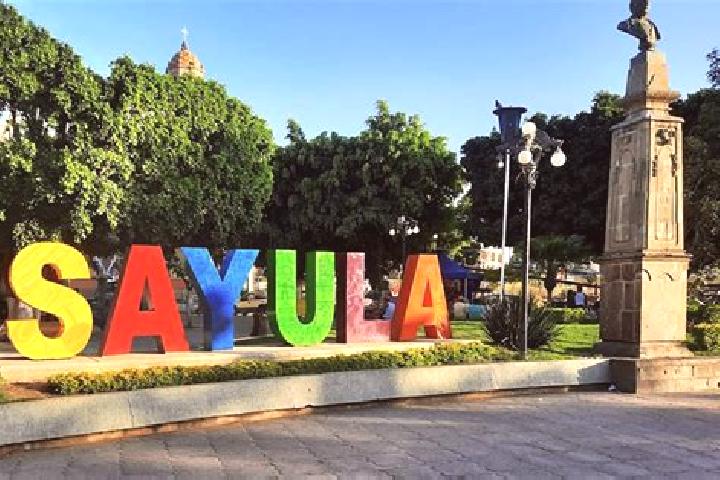 Natalie, 37 — Escort in Sayula, Mexico