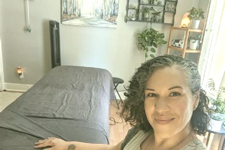 Natalie, 38, a brunette dark-eyed indian companion based in Montchaude. Offering Massage, Travel Companion, Couples. Available for incall and outcall, overni...