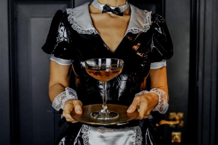 Natalie, 38, a brunette grey-eyed ebony companion based in Coqueiro Baixo. Offering Roleplay, BDSM, CIM. Available for incall and outcall, day and evening da...