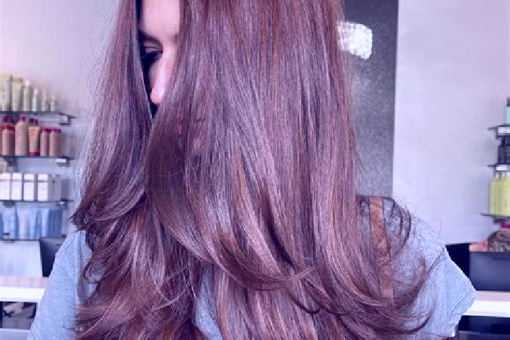 Natalie, 38, a chestnut brown-eyed mixed companion based in Pirapo. Offering GFE, Striptease. Available for incall and outcall, day and evening dates.