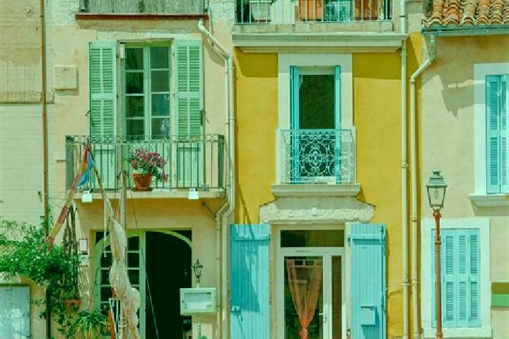 Natalie, 38 — Escort in Campagne, France