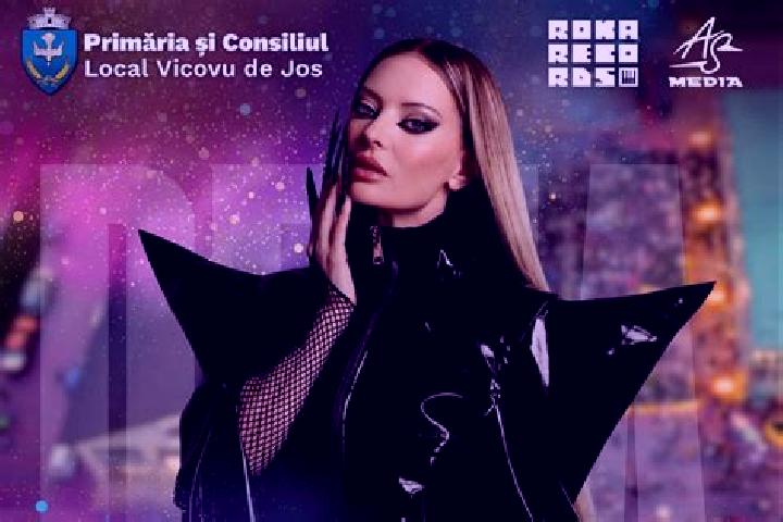 Natalie, 38 — Escort in Vicovu de Jos, Romania
