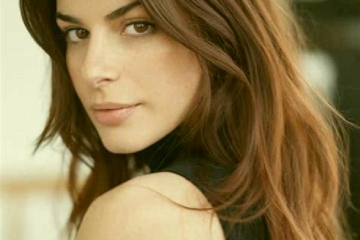 Natalie, 39, a auburn brown-eyed caribbean companion based in Falconridge. Offering Roleplay, 69. Available for incall and outcall, day and evening dates.