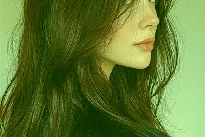 Natalie, 39, a auburn brown-eyed middle eastern companion based in Zekrezinssou. Offering CIM, Fetish, Travel Companion, Erotic Massage. Available for incall...