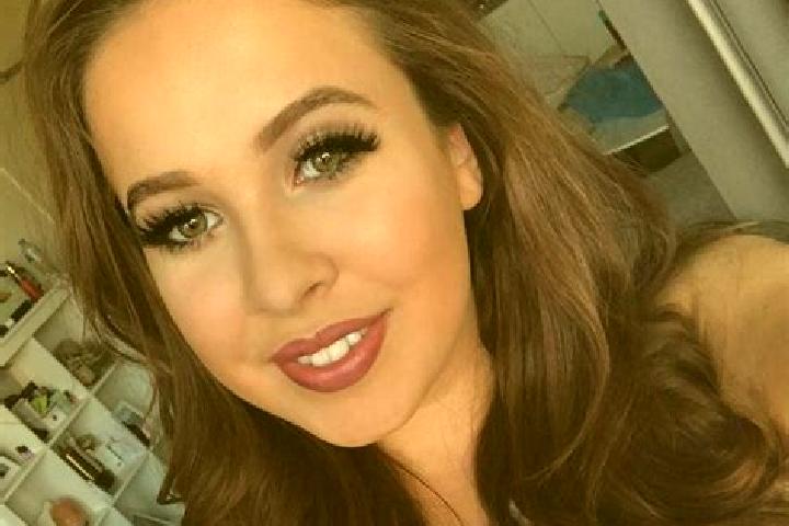 Natalie, 39, a blonde brown-eyed ebony companion based in Monteaux. Offering 69, GFE, Party Girl, Massage. Available for incall and outcall, overnight bookin...