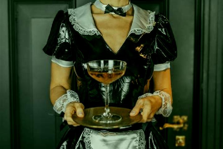 Natalie, 39, a blonde dark-eyed mixed companion based in El Prado. Offering BDSM, Dinner Date, Travel Companion, Couples. Available for incall and outcall, o...