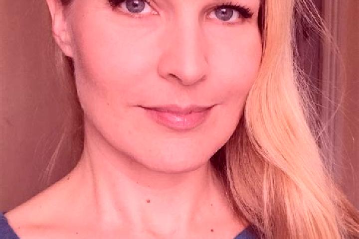 Natalie, 39 — Escort in Burton, Australia