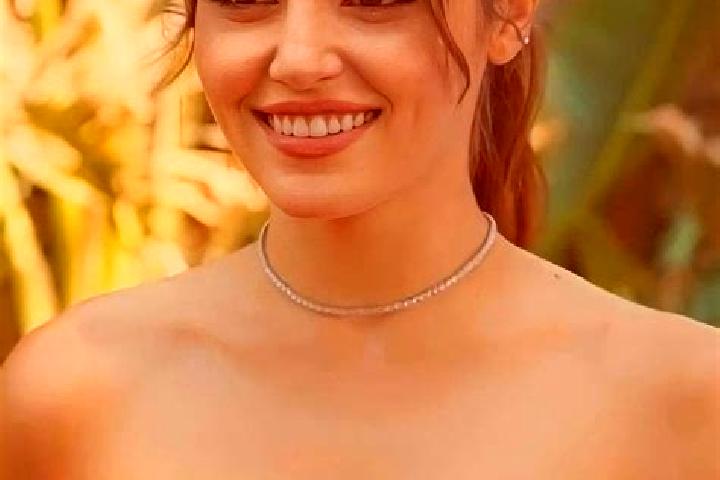 Natalie, 39 — Escort in Elmacik, Turkey