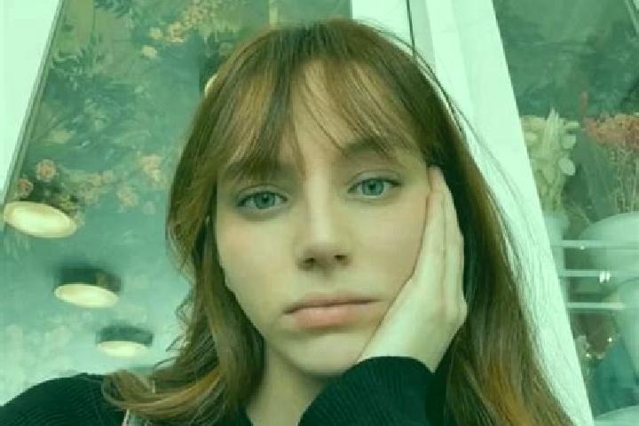 Nora, 20 — Escort in Gayle Mill, United States