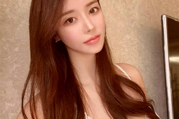 Nora, 20 — Escort in Litou, China
