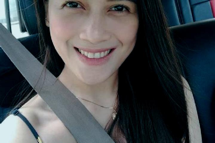 Nora, 20 — Escort in San Guillermo, Philippines