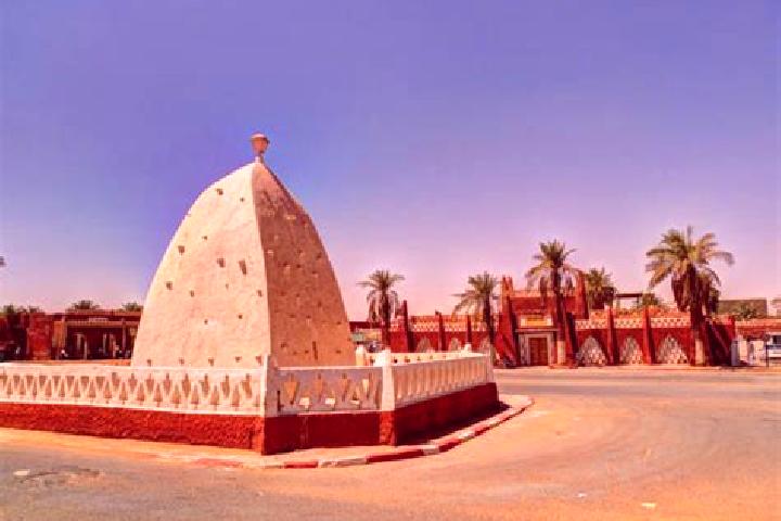 Nora, 20 — Escort in Timokten, Algeria