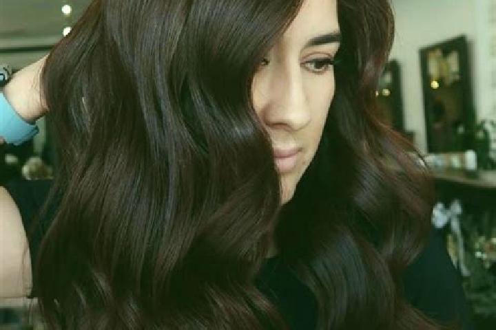 Nora, 21, a auburn dark-eyed middle eastern companion based in Zillebeke. Offering Fetish, Prostate Massage, Striptease, BDSM. Available for incall and outca...