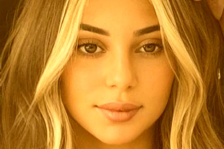 Nora, 21, a blonde brown-eyed caribbean companion based in Segui. Offering Party Girl, Domination, Couples. Available for incall and outcall, overnight booki...
