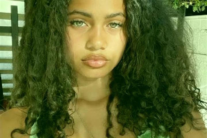 Nora, 21, a chestnut green-eyed mixed companion based in Grossa. Offering CIM, OWO, Duos, Party Girl. Available for incall and outcall, overnight bookings av...