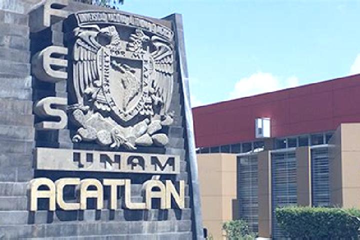 Nora, 21 — Escort in Acatlan, Mexico