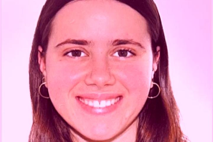 Nora, 21 — Escort in Castilblanco de los Arroyos, Spain