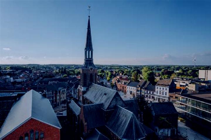 Nora, 21 — Escort in Herk-de-Stad, Belgium