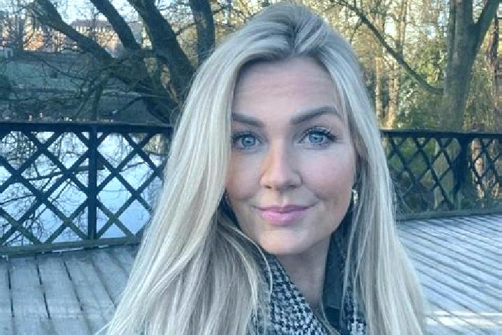 Nora, 21 — Escort in Karlskoga, Sweden
