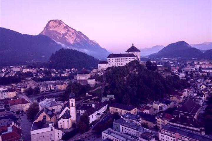 Nora, 21 — Escort in Kufstein, Austria