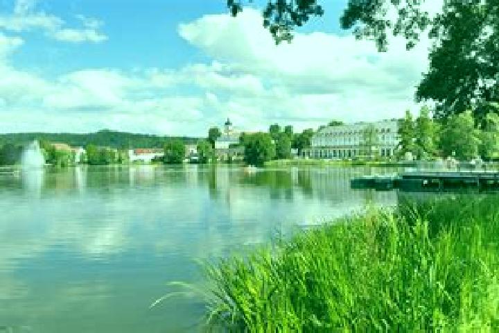 Nora, 22 — Escort in Bad Salzungen, Germany