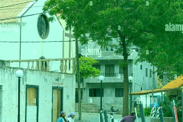Nora, 22 — Escort in Cha da Igreja, Cape Verde