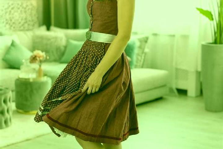 Nora, 22 — Escort in Chermoz, Russia
