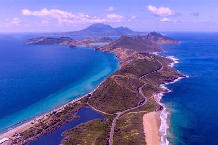 Nora, 22 — Escort in Middle Island, Saint Kitts and Nevis