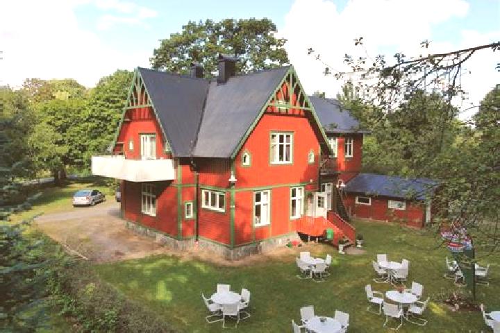 Nora, 22 — Escort in Rydbo, Sweden