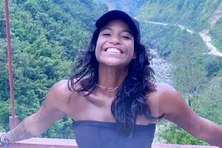 Nora, 22 — Escort in Santa Juliana, Brazil