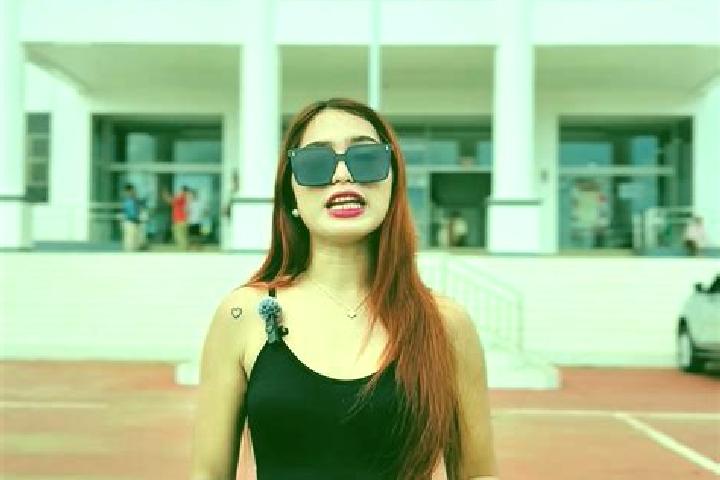 Nora, 22 — Escort in Tampilisan, Philippines