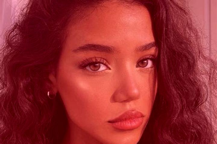 Nora, 23, a black brown-eyed mediterranean companion based in Chita. Offering Dinner Date, Tantra. Available for incall and outcall, day and evening dates.