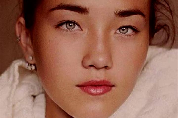 Nora, 23, a red grey-eyed caucasian companion based in Dzhida. Offering Tantra, A-Level. Available for incall and outcall, overnight bookings available.