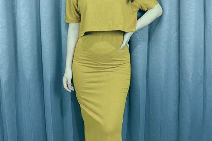 Nora, 23 — Escort in Belah Lor, Indonesia
