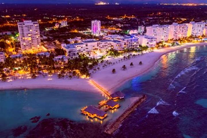 Nora, 23 — Escort in Cevicos, Dominican Republic
