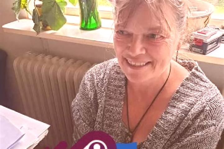 Nora, 23 — Escort in Edsbro, Sweden