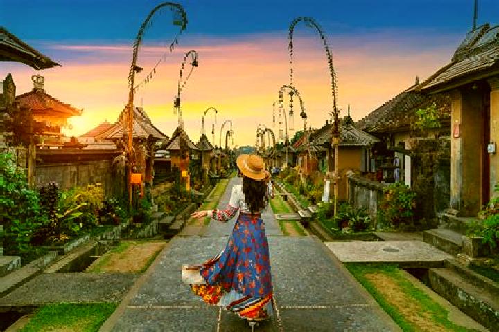 Nora, 23 — Escort in Muara Bulian, Indonesia