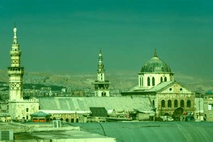 Nora, 23 — Escort in Slinfah, Syria