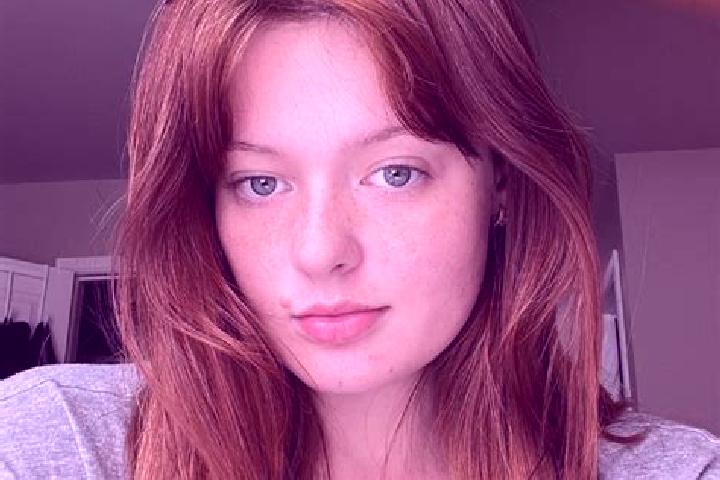 Nora, 24, a auburn amber-eyed european companion based in Chateau-Renard. Offering A-Level, Couples, Girlfriend Experience. Available for incall and outcall,...