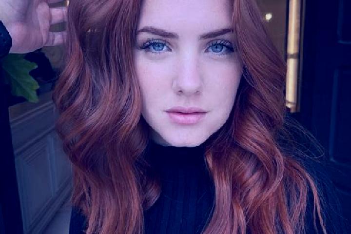 Nora, 24, a auburn blue-eyed ebony companion based in Chamblet. Offering Prostate Massage, Roleplay, Deep French Kissing, Couples. Available for incall and o...