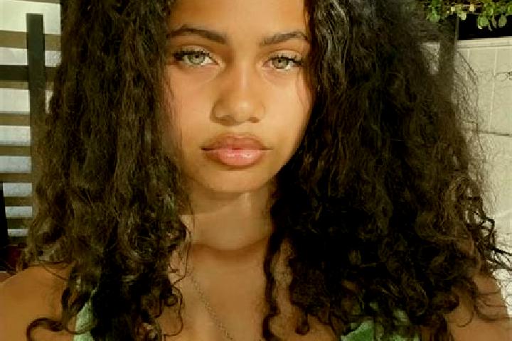 Nora, 24, a chestnut green-eyed mixed companion based in Cuasso al Monte. Offering Girlfriend Experience, 69, Striptease, OWO. Available for incall and outca...