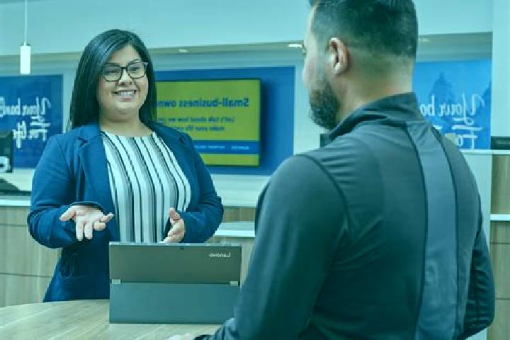 Nora, 24 — Escort in Burnsville, United States